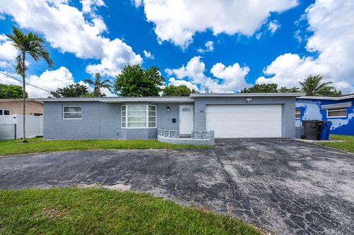 3400 Nw 39th Ave, Lauderdale Lakes, FL, 33309-5342 | Card Image