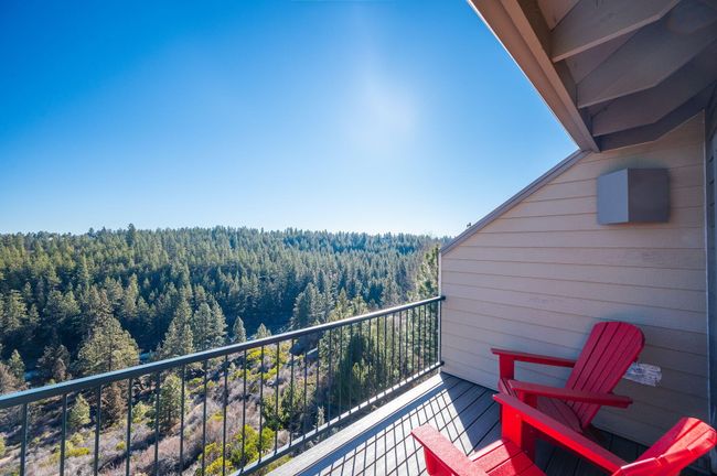 14-web-or-mls-1-16-25 19717 Mt Bachelor | Image 24
