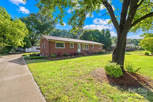 1408 Delview Rd, Cherryville, NC, 28021-9612 | Card Image