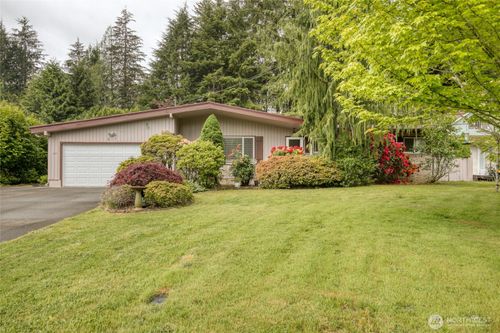 611 N 6th St, Montesano, WA, 98563-1503 | Card Image