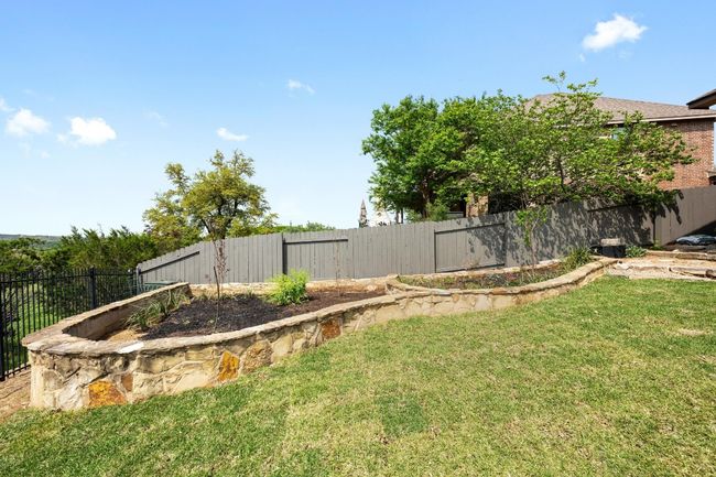 687 Ledgestone Dr, House other with 4 bedrooms, 4 bathrooms and 3 parking in Austin TX | Image 33