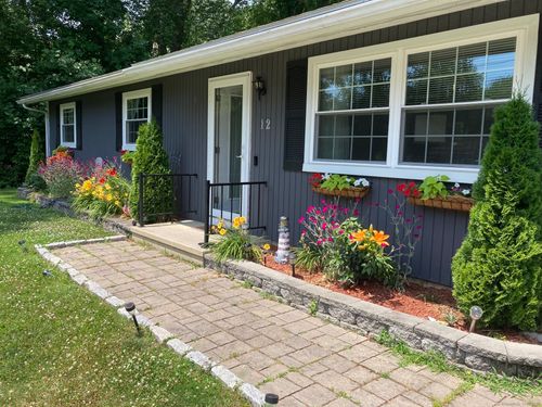 12 Allendale Rd, Old Saybrook, CT, 06475-1801 | Card Image