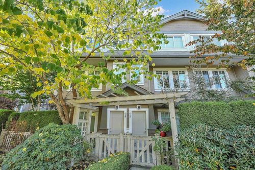 94-8251 209b St, Langley, BC, V2Y0J9 | Card Image