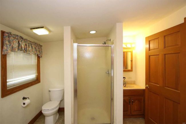 4204 Frank Scott Pkwy W, House other with 3 bedrooms, 2 bathrooms and 2 parking in Belleville IL | Image 22