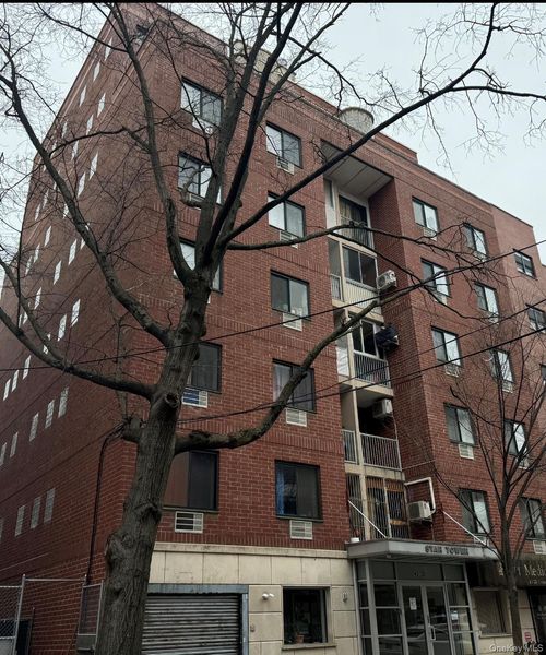 6d-43-20 Union St, Flushing, NY, 11355-7066 | Card Image