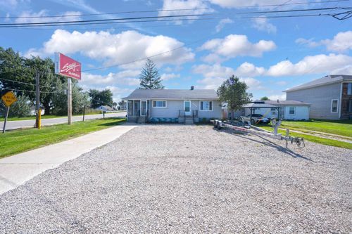 6381 Dyke Rd, Clay, MI, 48001-4209 | Card Image