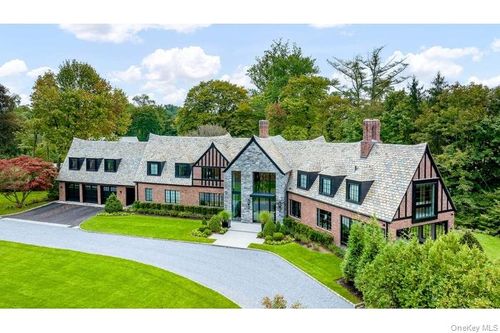 64 Cushman Rd, Scarsdale, NY, 10583-3404 | Card Image