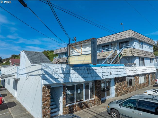 115 8 Th St, Home with 0 bedrooms, 0 bathrooms and 15 parking in Winchester Bay OR | Image 8
