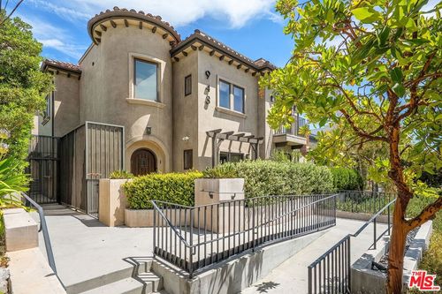 4-943 16th St, Santa Monica, CA, 90403-3482 | Card Image