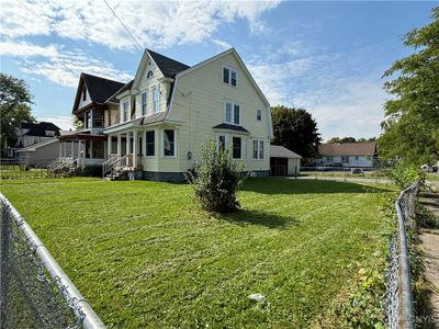 1806 Midland Avenue, House other with 4 bedrooms, 1 bathrooms and null parking in Syracuse NY | Image 2