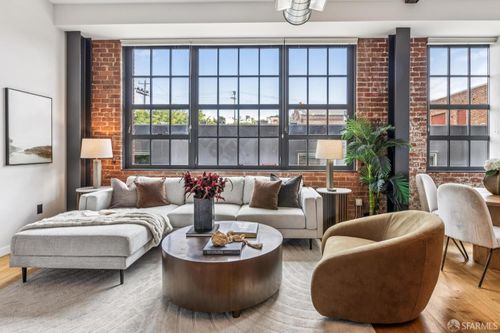 205-2101 Bryant St, San Francisco, CA, 94110-2171 | Card Image