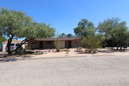 3026 N Flanwill Blvd, Tucson, AZ, 85716-1607 | Card Image