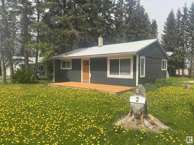 6 1 Ave N, House other with 2 bedrooms, 1 bathrooms and null parking in Alder Flats AB | Image 1