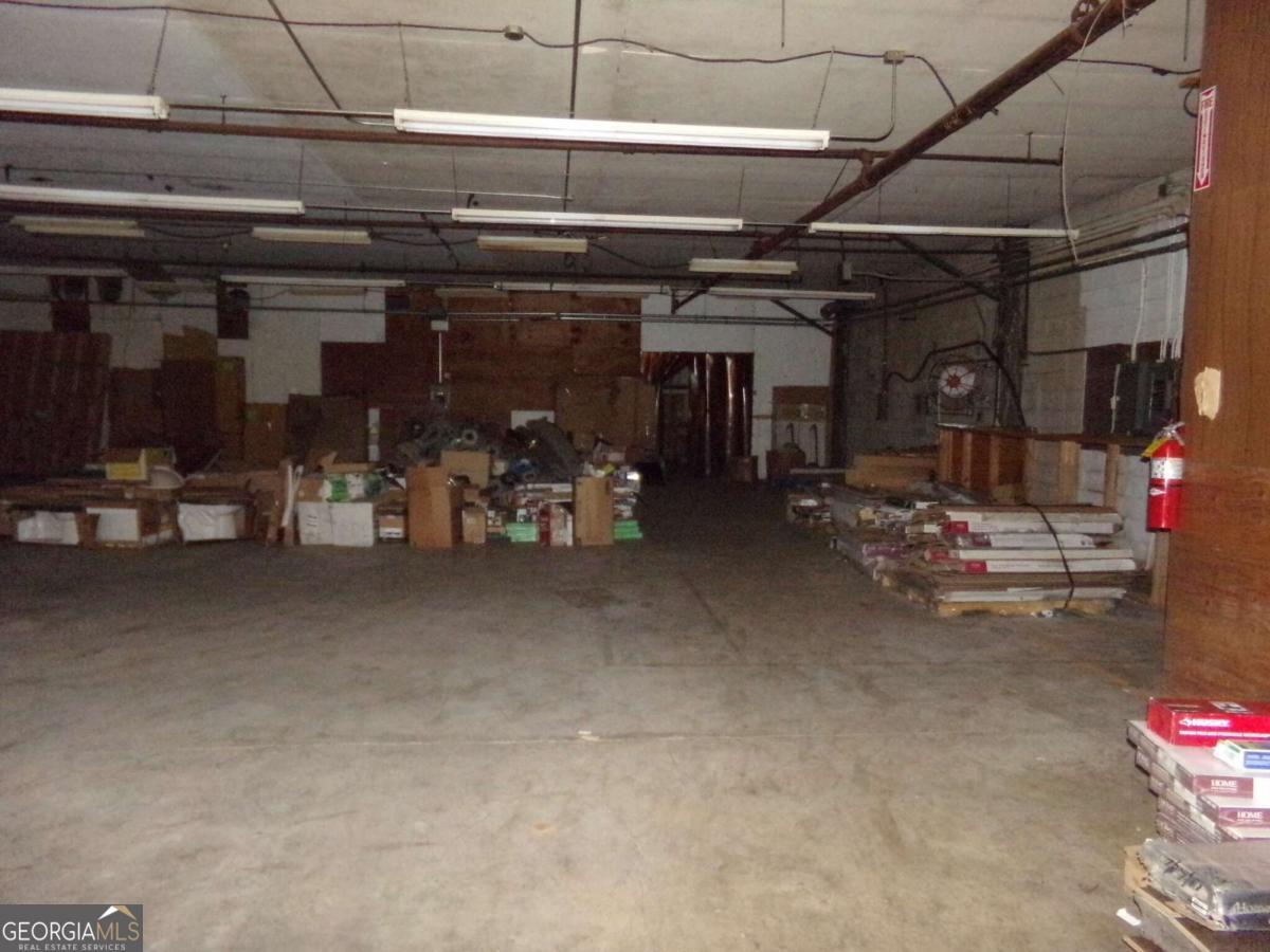 Commercial Sale in Cornelia 4