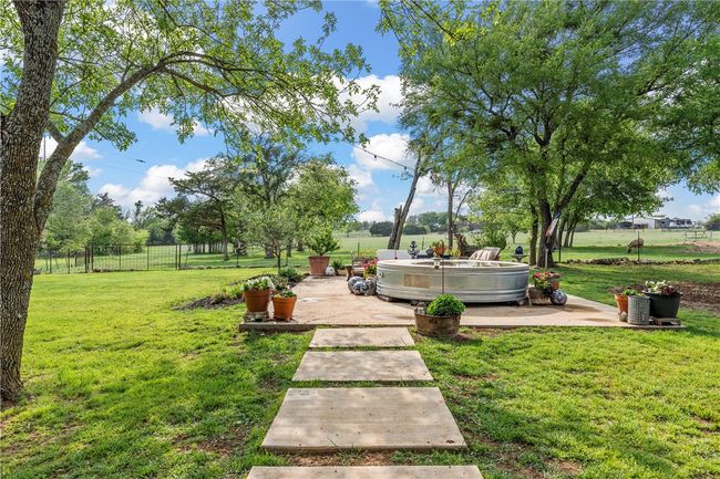 1074 Lifestyle Ln, House other with 4 bedrooms, 4 bathrooms and 2 parking in McGregor TX | Image 37