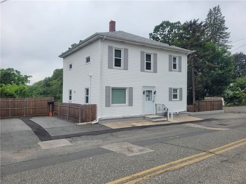 436 Brown St, Attleboro, MA, 02703-7426 | Card Image