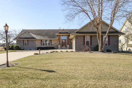 S97W13801 Stonebridge Way, Muskego, WI, 53150-5265 | Card Image