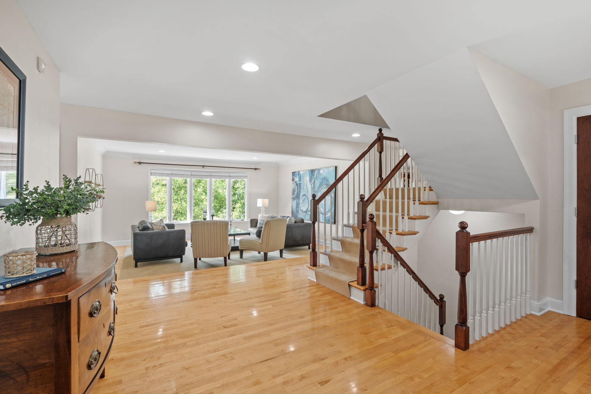 Residential in Wayzata 4