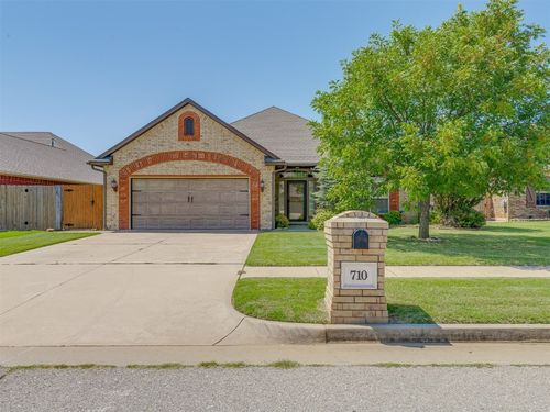 710 Tasha Circle, Moore, OK, 73160 | Card Image