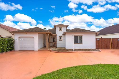 15835 Sw 144th Ct, Miami, FL, 33177-6887 | Card Image