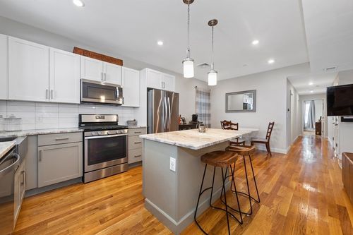 2-285 Princeton St, Boston, MA, 02128-1436 | Card Image
