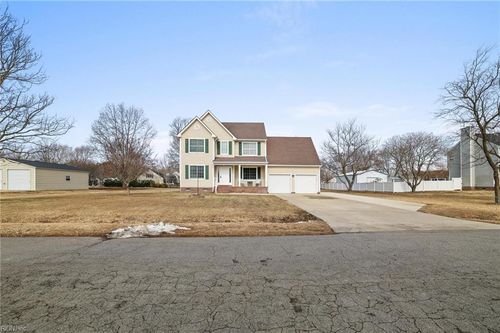 137 Kingsway, Moyock, NC, 27958-8633 | Card Image