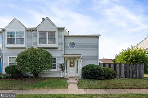 14005 Grumble Jones Ct, CENTREVILLE, VA, 20121-2668 | Card Image
