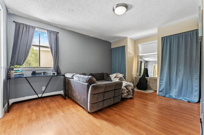 6800 Bayfront Cir, House other with 3 bedrooms, 3 bathrooms and null parking in Margate FL | Image 26