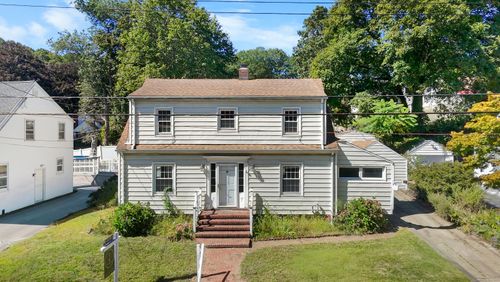 162 Emmett Ave, Derby, CT, 06418-1234 | Card Image
