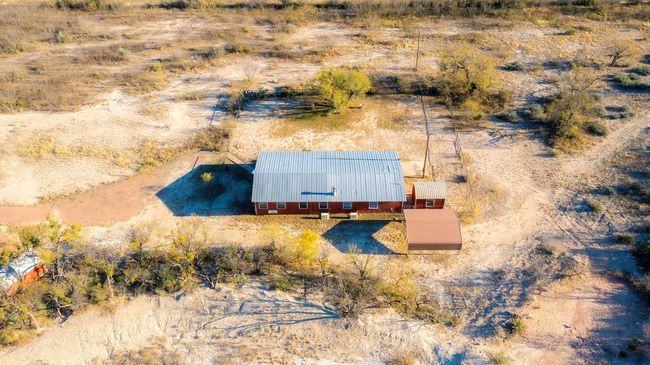 9475 N Us Highway 377, House other with 3 bedrooms, 2 bathrooms and 5 parking in Junction TX | Image 32