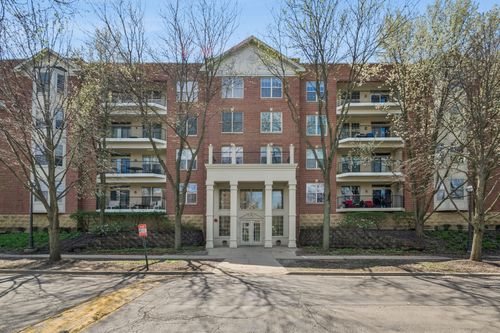 405-3125 Town Square Dr, Rolling Meadows, IL, 60008-2685 | Card Image