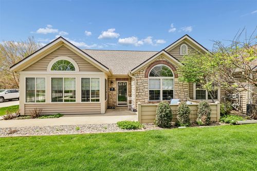 137-3305 Se Glenstone Drive, Grimes, IA, 50111 | Card Image