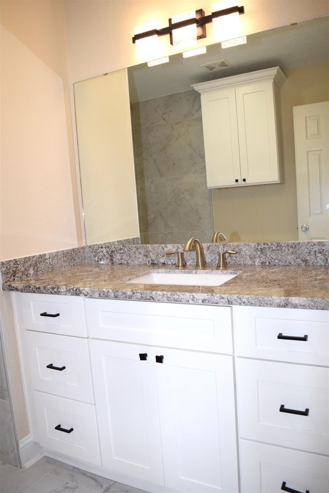 17647 Wise Rd, House other with 3 bedrooms, 3 bathrooms and null parking in Winnie TX | Image 16