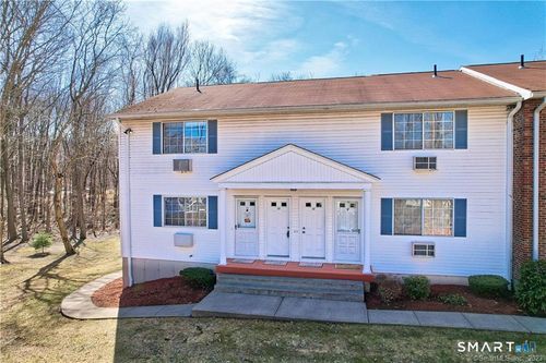 10-21 Lisa Ct, Waterbury, CT, 06704-1254 | Card Image