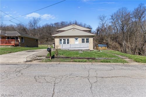 353 Weirton Ave, Weirton, WV, 26062-2151 | Card Image