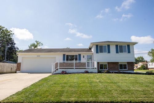 2531 Parlin Dr, Grove City, OH, 43123-1718 | Card Image