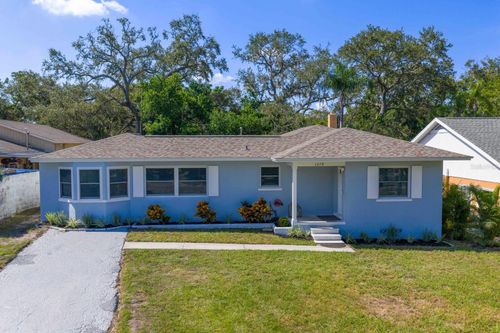 1379 Pine St, Clearwater, FL, 33756-6013 | Card Image