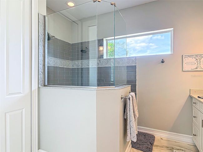 ensuite | Image 32