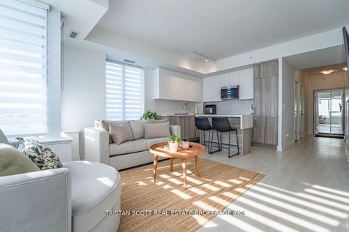 913-2489 Taunton Rd, Oakville, ON, L6H3R9 | Card Image