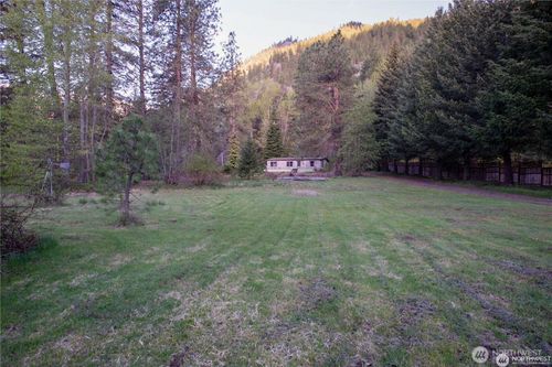 7660 Icicle Rd, Leavenworth, WA, 98826-9318 | Card Image