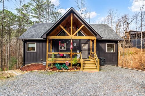 227 Fir Ln, Ellijay, GA, 30540-7703 | Card Image