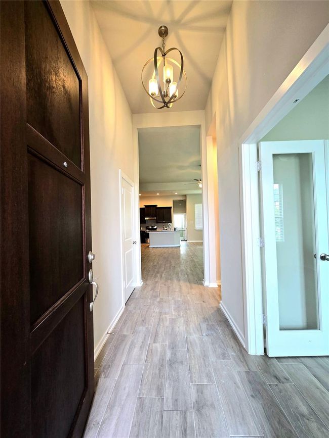 17409 Turtleweed Ln, House other with 3 bedrooms, 2 bathrooms and 2 parking in Conroe TX | Image 4