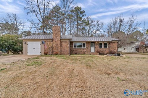 2909 Barkley Bridge Rd Sw, Hartselle, AL, 35640-5122 | Card Image