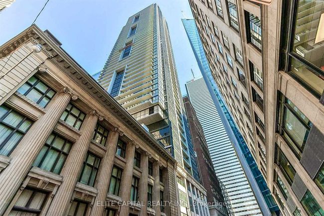 2315 - 70 Temperance St, Condo with 2 bedrooms, 2 bathrooms and 1 parking in Toronto ON | Image 25