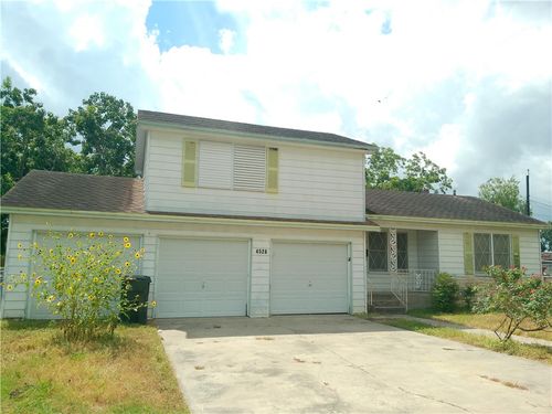 4526 Franklin Dr, Corpus Christi, TX, 78415-1650 | Card Image