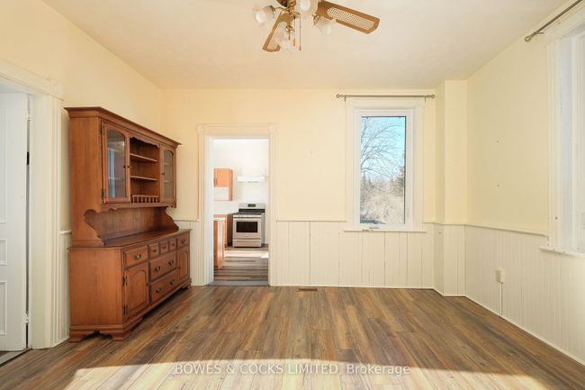 2744 Chalmers Ave, House other with 4 bedrooms, 2 bathrooms and 6 parking in Youngs Point ON | Image 10