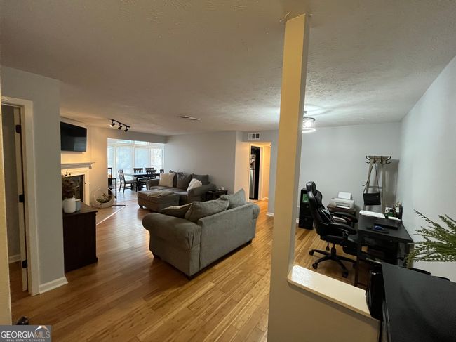 2115 Canyon Point Cir, Condo with 2 bedrooms, 2 bathrooms and null parking in Roswell GA | Image 10