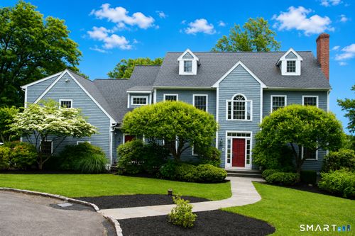 11 Long Meadow Ln, Redding, CT, 06896-2524 | Card Image