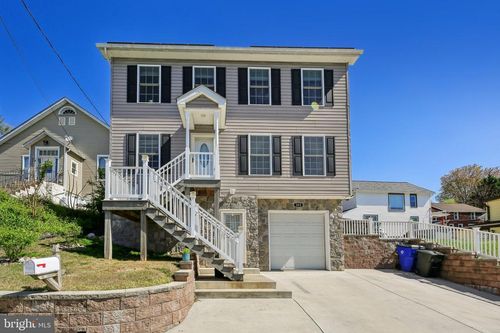 303 W B St, BRUNSWICK, MD, 21716-1127 | Card Image
