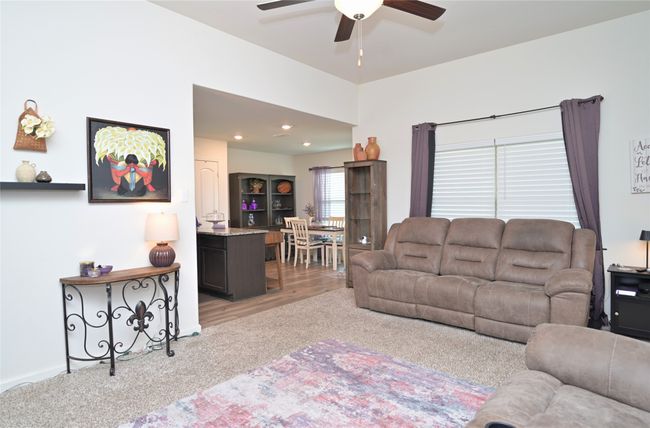 165 Cattlemans Creek Rd W, House other with 3 bedrooms, 2 bathrooms and null parking in Newark TX | Image 16